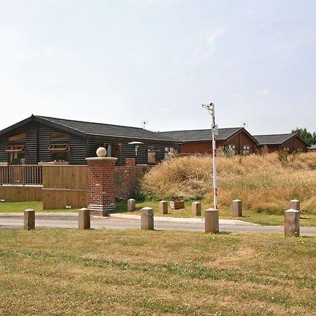 Weston Wood Lodges Melbourne  Ngoại thất bức ảnh