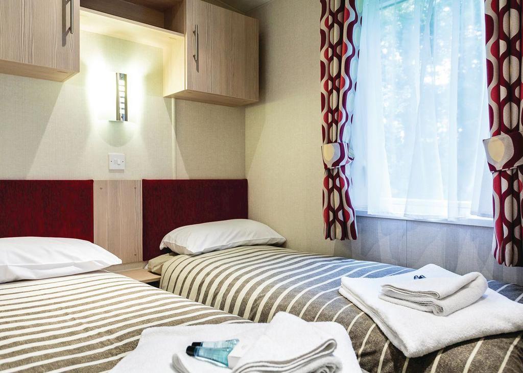 Weston Wood Lodges Melbourne  Ngoại thất bức ảnh