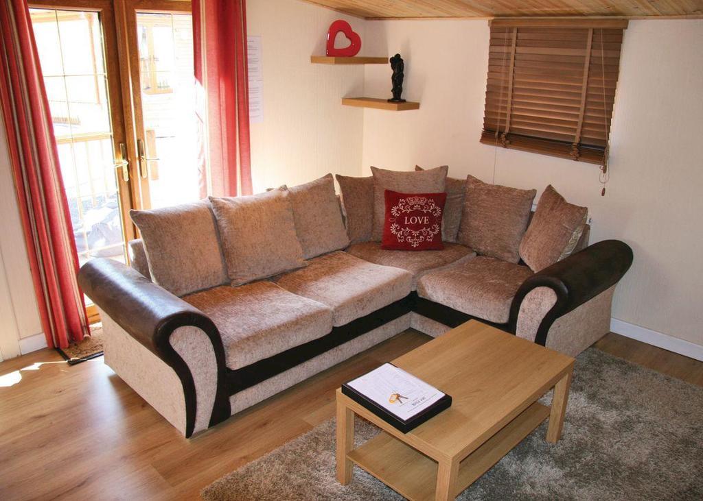 Weston Wood Lodges Melbourne  Ngoại thất bức ảnh